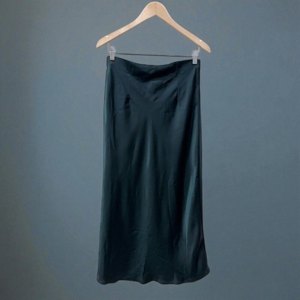 NWT Rachel Zoe Green Satin Slip Midi Skirt with Pearl Chain - Picture 3 of 7